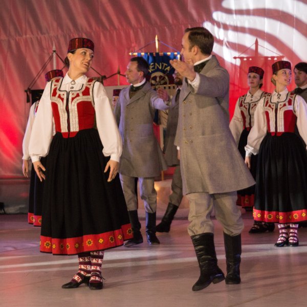 Deju koncerts "Mēs dejosim no visas sirds"